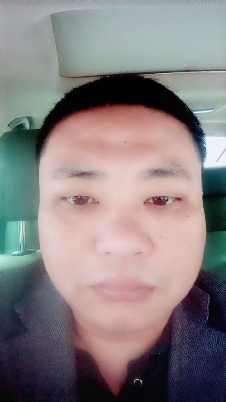 向日葵的第一张照片--南昌相亲服务中心