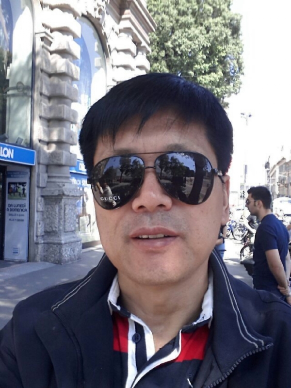 春风的第一张照片--南昌相亲服务中心