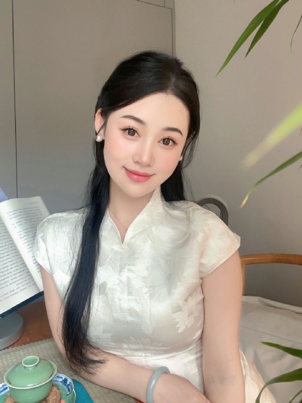 小慧的第一张照片--南昌相亲服务中心