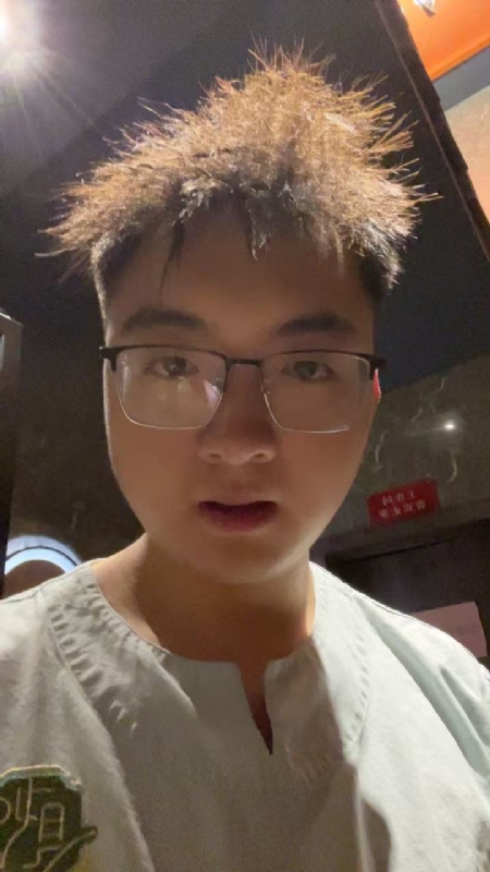 成熟稳重的男士的第一张照片--南昌相亲服务中心