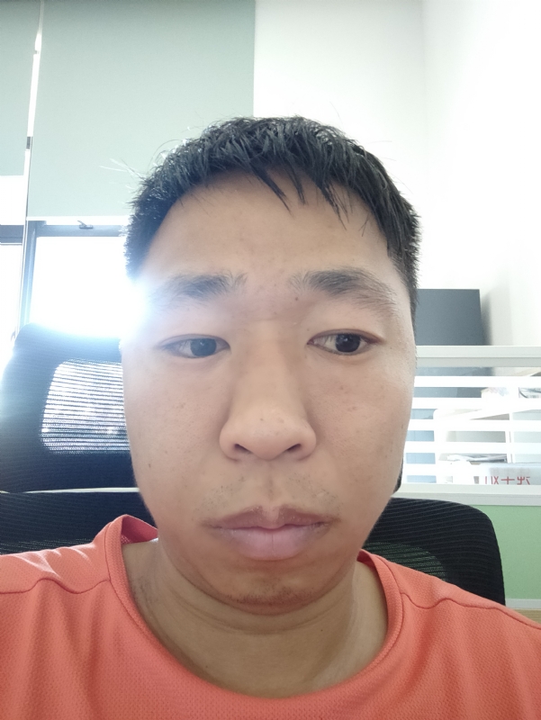 龚先生的第一张照片--南昌相亲服务中心