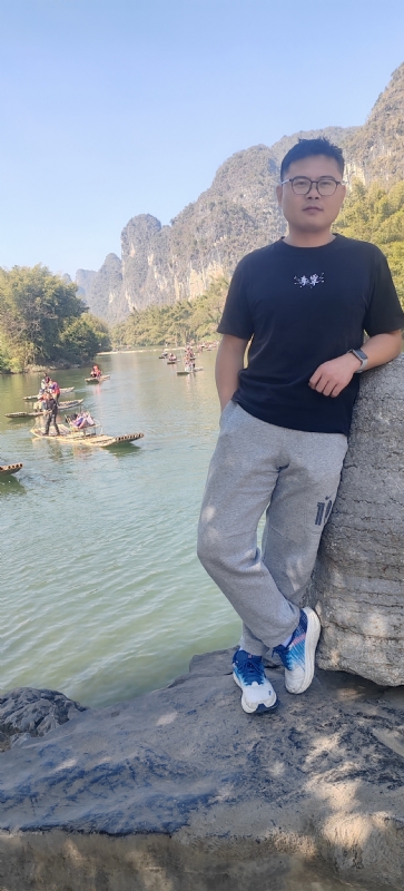 受过伤的狼的第二张照片--南昌相亲服务中心