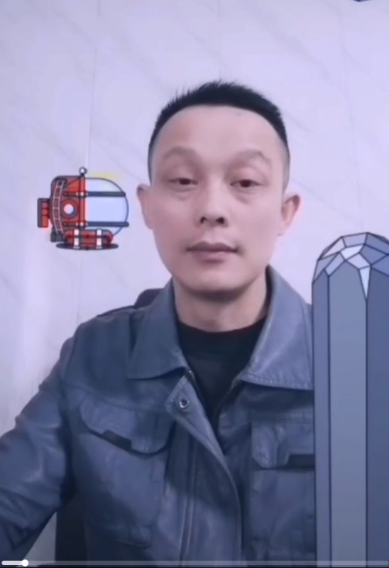 易进的第三张照片--南昌相亲服务中心