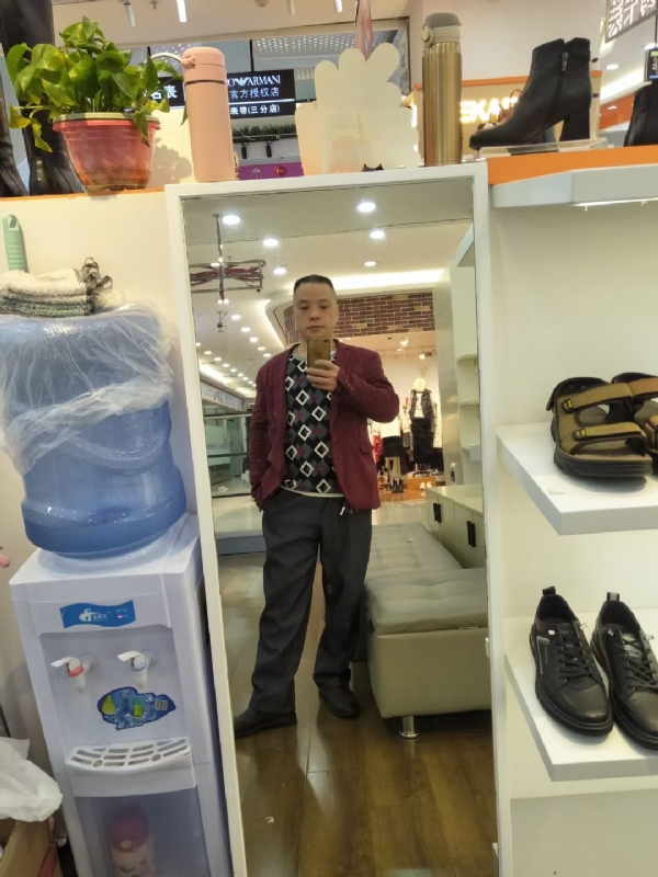 真诚征婚的第四张照片--南昌相亲服务中心