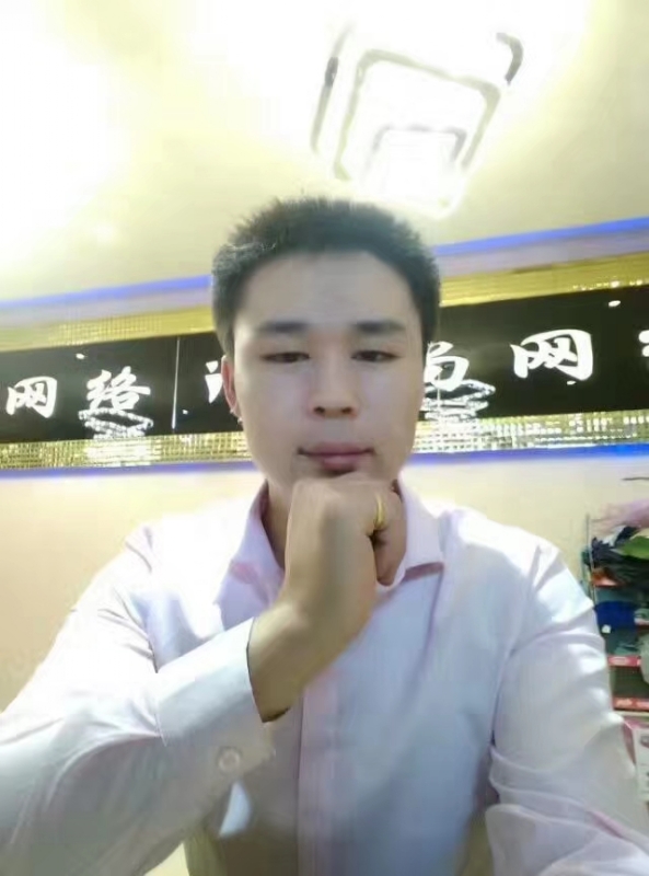 沉默寡言的第一张照片--南昌相亲服务中心