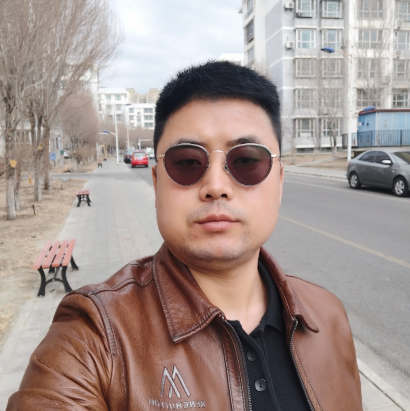 月下听风的第一张照片--南昌相亲服务中心