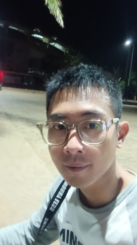 龙龙的第一张照片--南昌相亲服务中心
