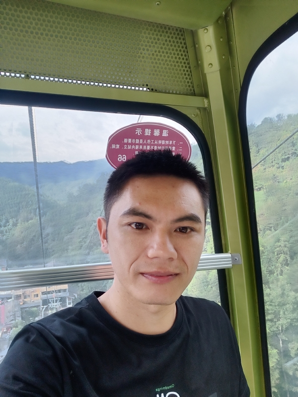 小鱼的第一张照片--南昌相亲服务中心