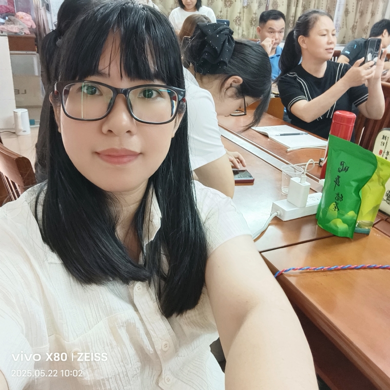 雯城慧敏的第一张照片--南昌相亲服务中心