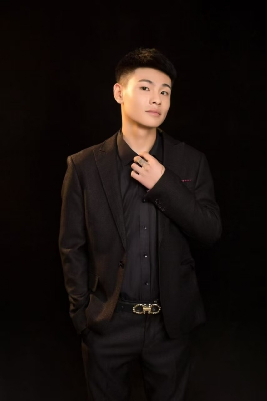 刘小船的第二张照片--南昌相亲服务中心