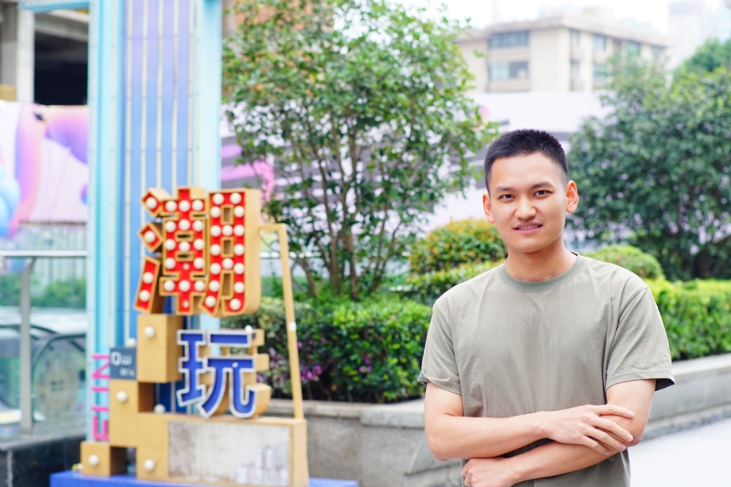 陌上烟雨的第一张照片--南昌相亲服务中心