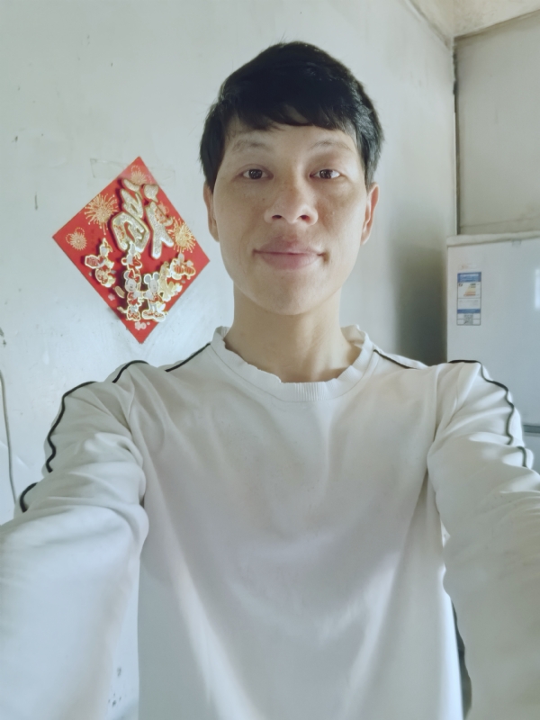 夏风微凉的第一张照片--南昌相亲服务中心