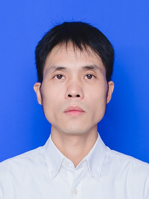 魅力中年的第一张照片--南昌相亲服务中心